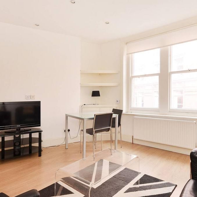 1 bedroom flat to rent - Photo 1