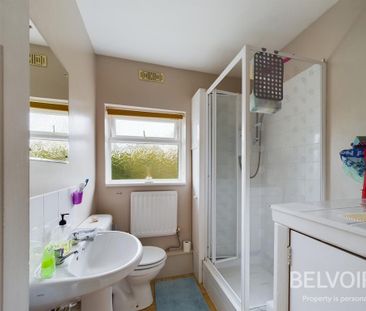 2 bedroom flat to rent - Photo 6