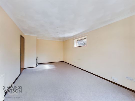 Sunny Grove, Costessey, Norwich - Photo 1