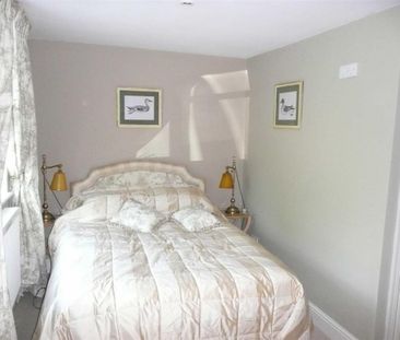 1 bedroom barn conversion to rent - Photo 2