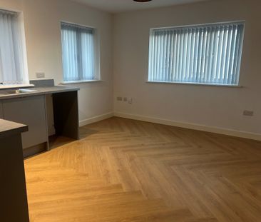 ChewtonStreet, Eastwood, NOTTINGHAM - Photo 3