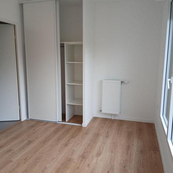 SANS FRAIS D'AGENCE - APPARTEMENT T4- LA ROCHELLE - Photo 1