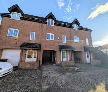 A 3 Bedroom Terraced - Photo 6