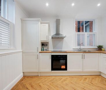 2 bedroom semi-detached house to rent - Photo 6