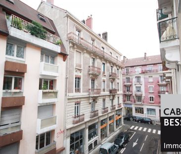 Location Appartement 1 pièce 53m² GRENOBLE 38000 - Photo 5