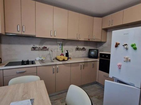 Popesti Leordeni - Str. Orizontului, apartament 2 camere, in vila, curte 150 mp - Photo 5