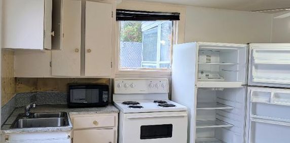 🏠 2½ à louer – 32-2, rue City, Granby - Photo 2