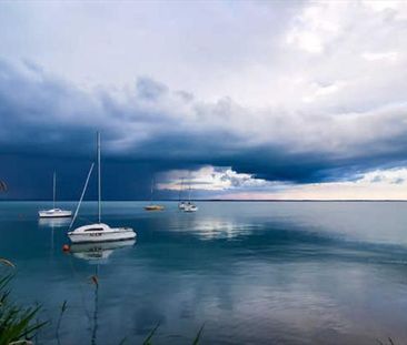 Kiadó újszerű állapotú lakás - Balatonkenese - Photo 1