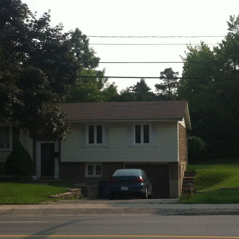 328 Edinburgh Rd S, Guelph - Photo 1