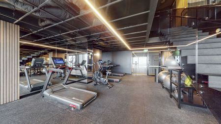 Unfurnished 2 bedroom Palladium Apartment - Photo 4