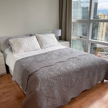 Furnished studio downtown vancouver - Photo 1