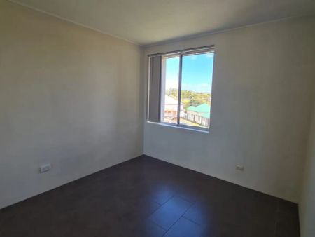 2 Bedroom in convenient location - Photo 4