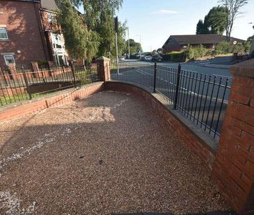 Chorlton Road, Hulme, Manchester, M15 - Photo 2