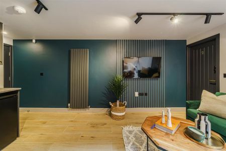 1 bedroom in a house share to rent - Photo 3