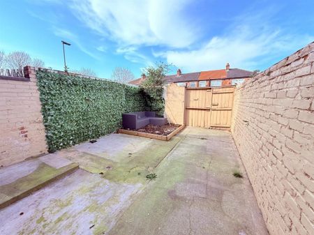 Cowdell Street - Warrington - WA2 - Photo 5