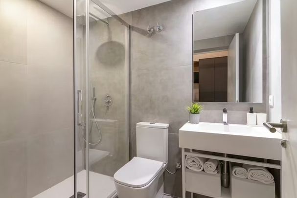 Carrer Germans Villalonga, Valencia, Valencian Community 46020 - Photo 1