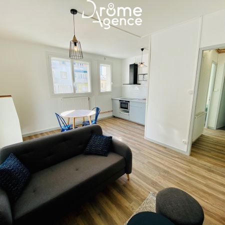 Location Appartement 2 pièces 36m² VALENCE 26000 - Photo 3