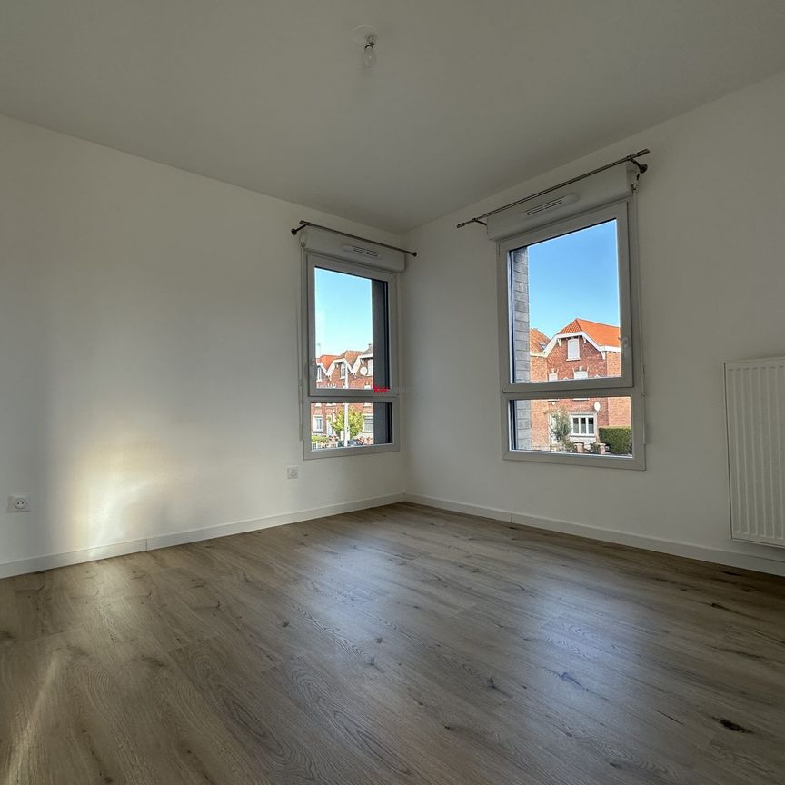 Appartement à louer, 2 pièces - Tourcoing 59200 - Photo 1