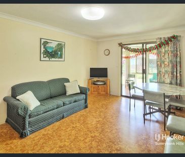 Unveil Your Next Home: Tranquil 3-Bed Oasis with Modern Amenities - Photo 3