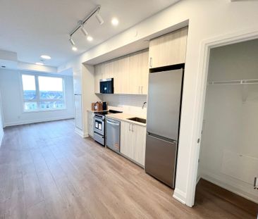 For Lease - 3250 Carding Mill Trail Unit# 402, Oakville, Ontario - Photo 4