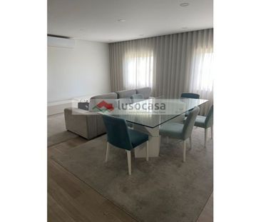 3 room luxury Apartment for rent in Amadora, Lisbon - Photo 6