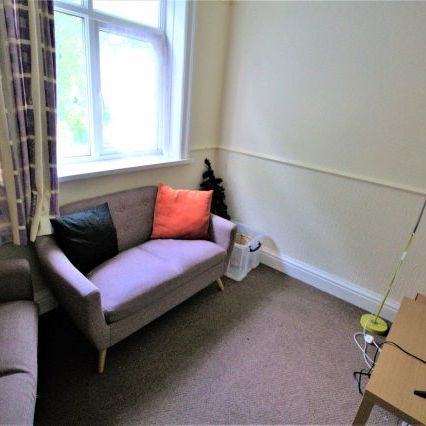 Flat C, 301 Upperthorpe - Photo 1