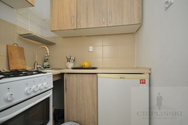 przytulna kawalerka w centrum - Zdjęcie 1