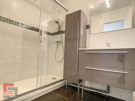 Location Appartement 4 pièces 80m² FONTAINEBLEAU 77300 - Photo 5