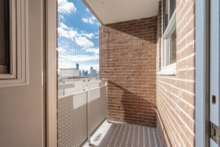 230 Oak Street - Photo 5