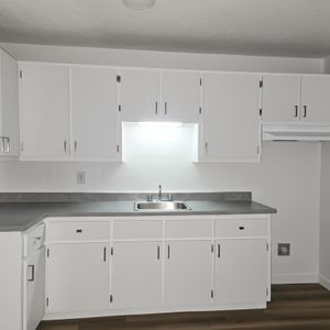 4½ À LOUER| CHAUFFAGE + EAU CHAUDE - Photo 2