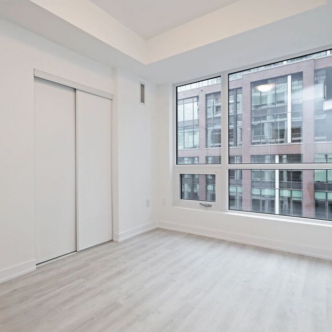 15 Richardson St #927 - Photo 1