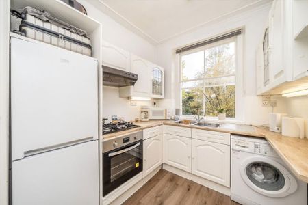 1 bedroom flat to rent - Photo 3