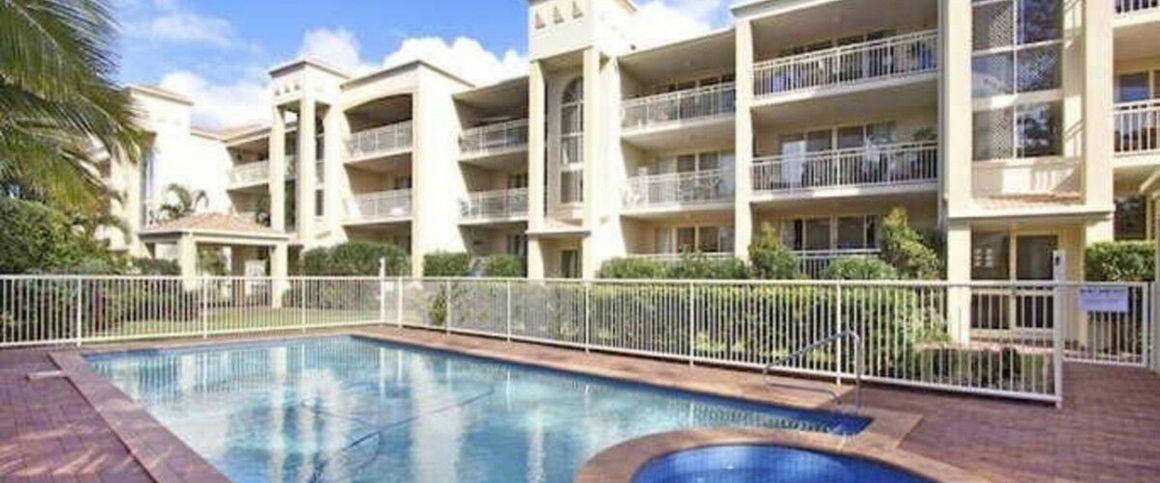 Two Bedroom Coastal Apartment! - Photo 1