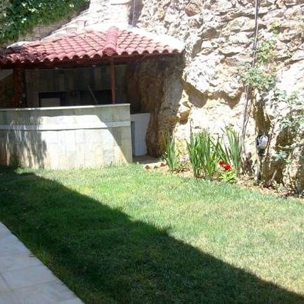 Μεζονέτα για ενοικίαση Καστρί - Πολιτεία (Νέα Ερυθραία) - Photo 1