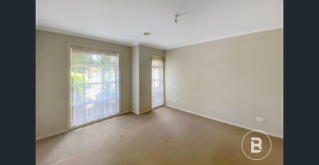 3 Bedroom home in California Gully - Photo 2