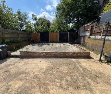 Studio to rent - Photo 6