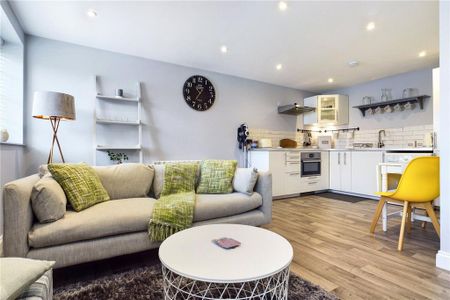 1 bedroom detached house to rent - Photo 2