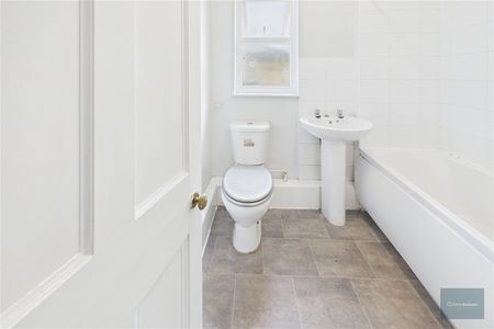 Connaught Avenue, Mutley, Plymouth, PL4 - Photo 5