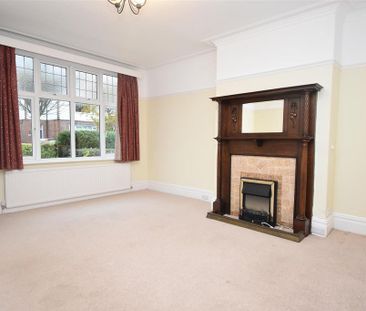 4 bedroom semi-detached house to rent - Photo 2