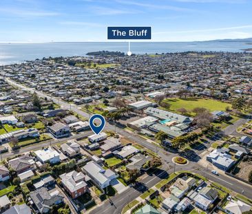 Convenient Location - Photo 4