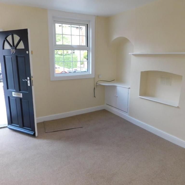 2 bedroom terraced house to rent - Photo 1