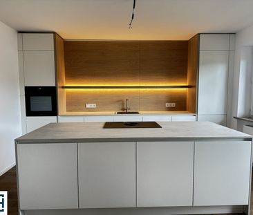 Stilvoll renovierte 3 Zimmerwohnung mit Balkon- Erstbezug nach Reno... - Foto 5