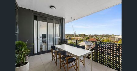 Two bedroom plus study in the heart of Toowong - Photo 5