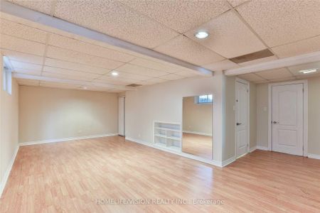 For Lease - 111 Bannatyne Drive, Toronto, Ontario - Photo 2