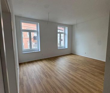 Helle 2-Zimmer-Wohnung im !.Obergeschoss in zentraler Lage - Photo 1