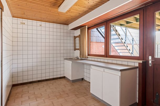 INSTAPKLARE WONING IN HET CENTRUM VAN KONTICH - Foto 1