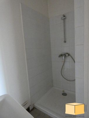 Location Appartement 2 pièces 45m² BELLEY 01300 - Photo 1