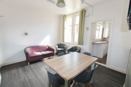 56 Foster Street Sincil Bank, Lincoln, Lincolnshire, LN5 7QF - Photo 3