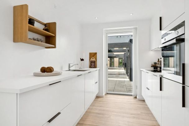 Moderne rækkehus med rolig atmosfære i Gistrup - Foto 1