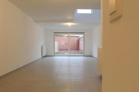 Zeer lichtrijke, ruime niewbouw woning met mooie buitenruime (Zuid-West georiënteerd) - Photo 2